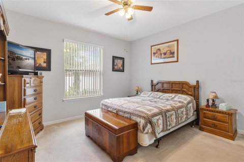 House in Fruitland Park, Florida 3 bedrooms, 149.57 sq.m. № 1901399 - photo 20