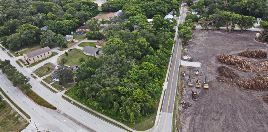 Terrain à Altamonte Springs, Floride № 2136047