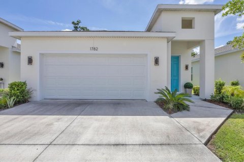 Casa en venta en Sarasota, Florida, 3 dormitorios, 141.4 m2 № 1839801 - foto 1