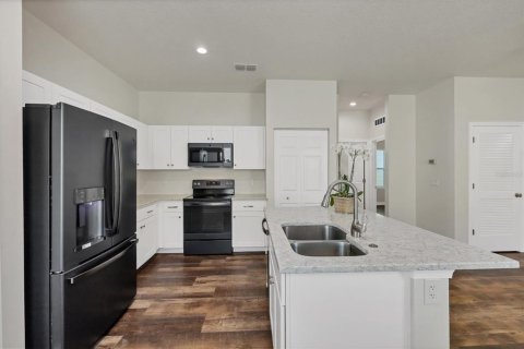 Casa en venta en Sarasota, Florida, 3 dormitorios, 141.4 m2 № 1839801 - foto 8
