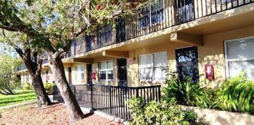Condominio en Clearwater, Florida, 1 dormitorio  № 1767936