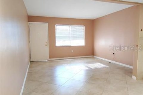 Condominio en alquiler en Clearwater, Florida, 1 dormitorio, 46.45 m2 № 1767936 - foto 4