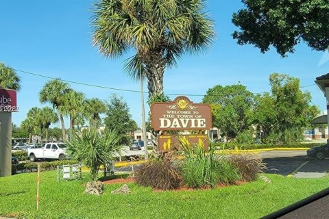 Купить кондоминиум в Дейви, Флорида 2 спальни, 102.19м2, № 2000526 - фото 19