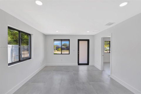 House in Miami Gardens, Florida 3 bedrooms № 1759056 - photo 26