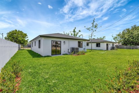 House in Miami Gardens, Florida 3 bedrooms № 1759056 - photo 10
