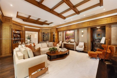 Casa en venta en Miami, Florida, 6 dormitorios, 820.14 m2 № 1807727 - foto 9