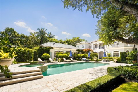 Casa en venta en Miami, Florida, 6 dormitorios, 820.14 m2 № 1807727 - foto 6