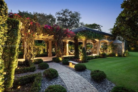 Casa en venta en Miami, Florida, 6 dormitorios, 820.14 m2 № 1807727 - foto 15
