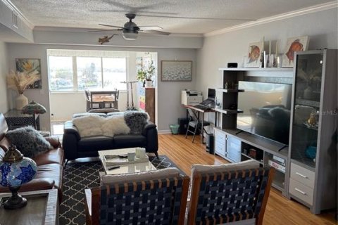 Condominio en alquiler en South Pasadena, Florida, 2 dormitorios, 117.06 m2 № 1918466 - foto 7