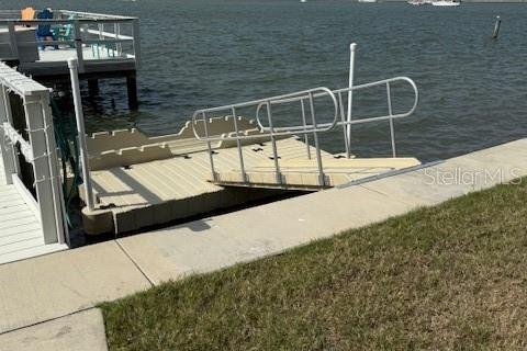 Condominio en alquiler en South Pasadena, Florida, 2 dormitorios, 117.06 m2 № 1918466 - foto 26