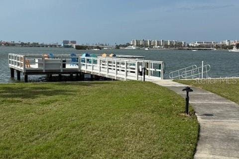 Condominio en alquiler en South Pasadena, Florida, 2 dormitorios, 117.06 m2 № 1918466 - foto 25
