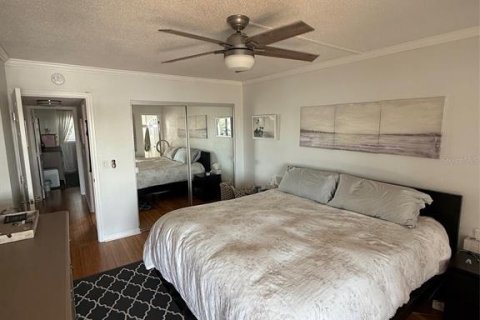 Condominio en alquiler en South Pasadena, Florida, 2 dormitorios, 117.06 m2 № 1918466 - foto 11