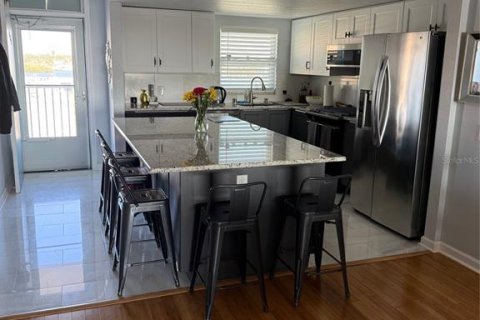 Condominio en alquiler en South Pasadena, Florida, 2 dormitorios, 117.06 m2 № 1918466 - foto 5