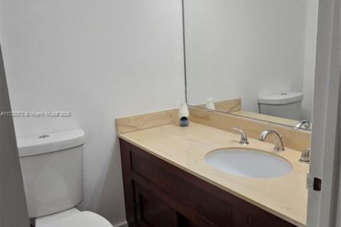 Condo in Sunny Isles Beach, Florida, 1 bedroom  № 1763349 - photo 10