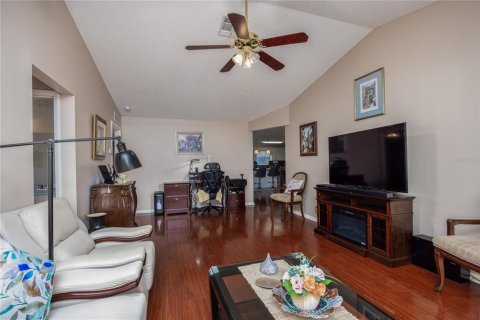 House in Ocala, Florida 2 bedrooms, 139.54 sq.m. № 1560011 - photo 6