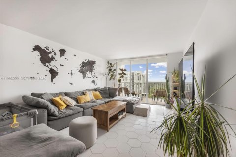 Купить кондоминиум в Авентура, Флорида 2 спальни, 113.34м2, № 2026619 - фото 5