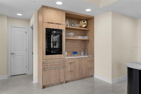 Copropriété à vendre à Tampa, Floride: 2 chambres, 244.89 m2 № 2199297 - photo 24