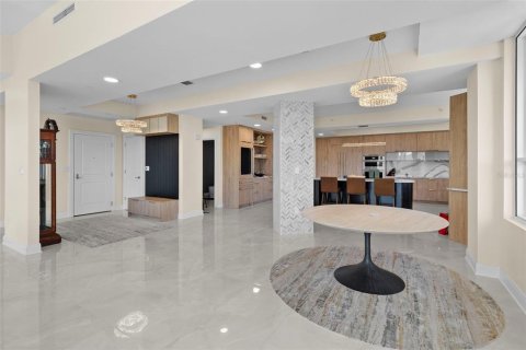 Copropriété à vendre à Tampa, Floride: 2 chambres, 244.89 m2 № 2199297 - photo 17