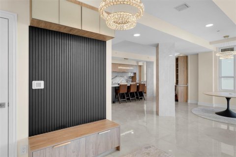 Copropriété à vendre à Tampa, Floride: 2 chambres, 244.89 m2 № 2199297 - photo 14