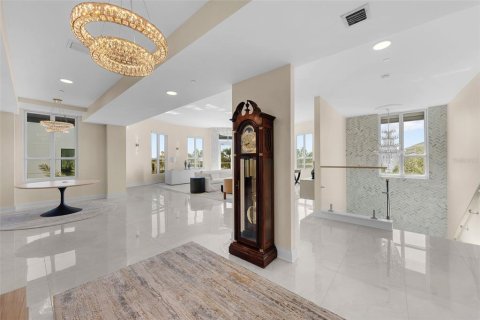 Copropriété à vendre à Tampa, Floride: 2 chambres, 244.89 m2 № 2199297 - photo 3