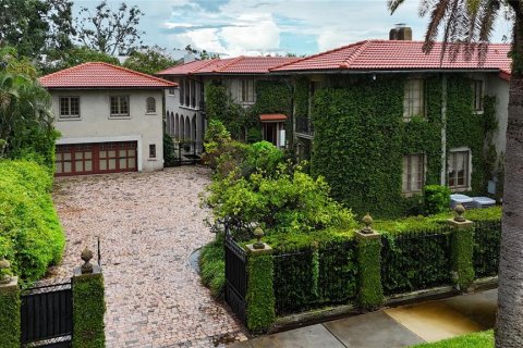 Купить виллу или дом в Тампа, Флорида 12 комнат, 729.65м2, № 1913497 - фото 6
