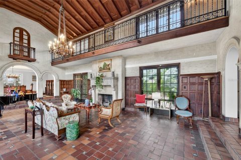 Купить виллу или дом в Тампа, Флорида 12 комнат, 729.65м2, № 1913497 - фото 17