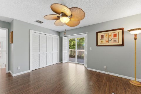 Casa en venta en Stuart, Florida, 3 dormitorios, 223.06 m2 № 2179056 - foto 17