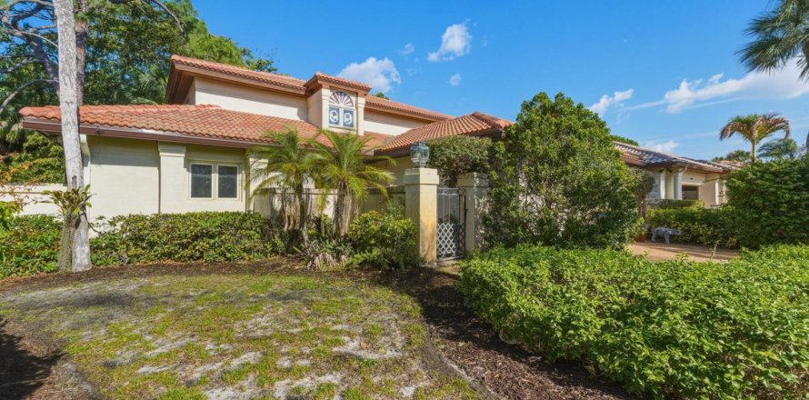 Casa en Stuart, Florida 3 dormitorios, 223.06 m2 № 2179056