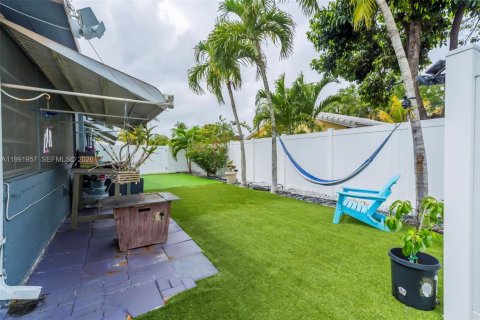 Casa en alquiler en Tamarac, Florida, 3 dormitorios, 121.89 m2 № 2056041 - foto 30