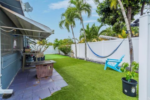 Casa en alquiler en Tamarac, Florida, 3 dormitorios, 121.89 m2 № 2056041 - foto 29