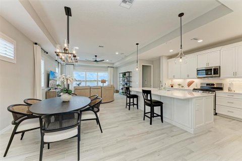 Casa en venta en Sarasota, Florida, 3 dormitorios, 200.39 m2 № 1777531 - foto 3