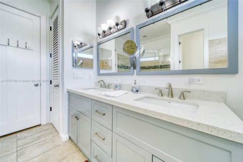 Villa ou maison à vendre à Dania Beach, Floride: 3 chambres, 206.8 m2 № 2077619 - photo 25