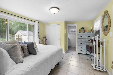 House in Gainesville, Florida 4 bedrooms, 116.31 sq.m. № 2224663 - photo 17