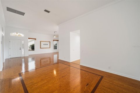 House in Lady Lake, Florida 3 bedrooms, 203.46 sq.m. № 1436908 - photo 20