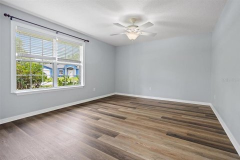 Casa en venta en Palm Coast, Florida, 4 dormitorios, 222.87 m2 № 2196915 - foto 4