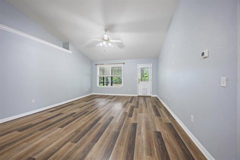 Casa en venta en Palm Coast, Florida, 4 dormitorios, 222.87 m2 № 2196915 - foto 10