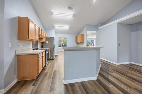 Casa en venta en Palm Coast, Florida, 4 dormitorios, 222.87 m2 № 2196915 - foto 9
