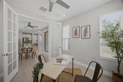 House in ESTANCIA

 in Wesley Chapel, Florida 4 bedrooms, 295.06 sq.m. № 2225491 - photo 25