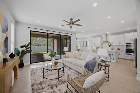 House in ESTANCIA

 in Wesley Chapel, Florida 4 bedrooms, 295.06 sq.m. № 2225491 - photo 5