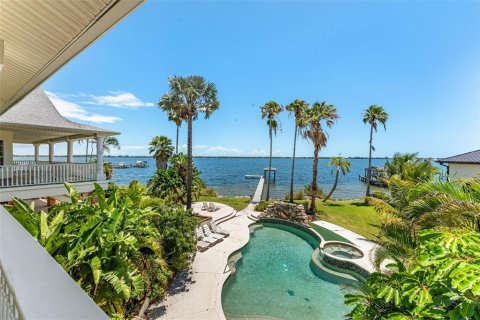 House in Melbourne, Florida 8 bedrooms, 898.74 sq.m. № 1198801 - photo 21