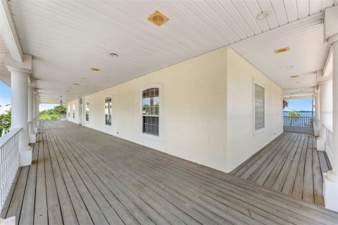 House in Melbourne, Florida 8 bedrooms, 898.74 sq.m. № 1198801 - photo 26