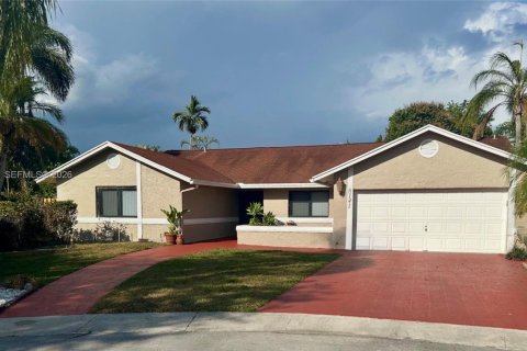 Дом в Дейви, Флорида 4 спальни, 209.31м2 № 2033557