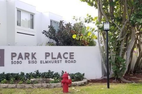 Touwnhouse à louer à West Palm Beach, Floride: 2 chambres, 118.64 m2 № 1221639 - photo 1