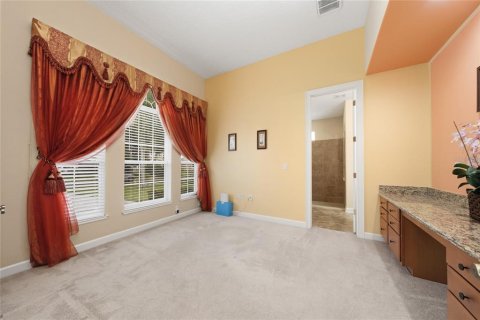 House in Sanford, Florida 5 bedrooms, 339.65 sq.m. № 2150137 - photo 19
