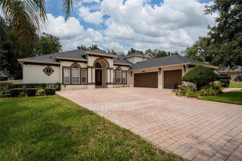 House in Sanford, Florida 5 bedrooms, 339.65 sq.m. № 2150137 - photo 13