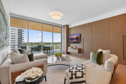 Купить кондоминиум в Майами-Бич, Флорида 2 спальни, 115.66м2, № 2053471 - фото 3