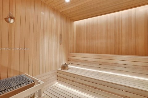 Купить кондоминиум в Майами-Бич, Флорида 2 спальни, 115.66м2, № 2053471 - фото 28