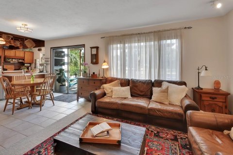Casa en venta en DeLand, Florida, 4 dormitorios, 194.35 m2 № 2219507 - foto 7