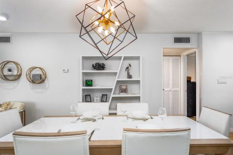 Condominio en venta en Sarasota, Florida, 2 dormitorios, 116.96 m2 № 1778122 - foto 9