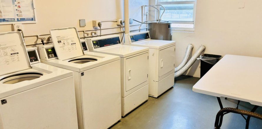 Apartamento en Pompano Beach, Florida 1 dormitorio, 79.9 m2 № 1163012
